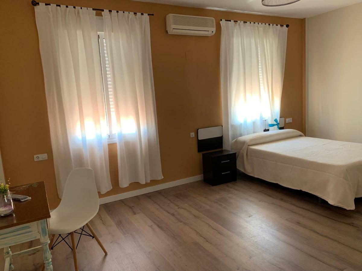 Hostal Restaurante Rufino Берланга Экстерьер фото